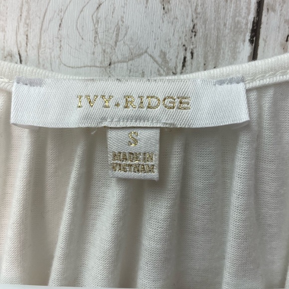 Cream Tie Front Blouse with Relaxed Fit size small - Picture 4 of 11